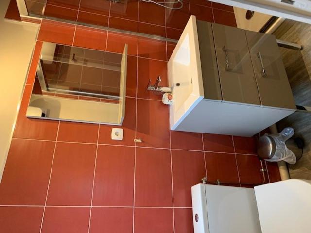 Chambre Independante Chez Particuliers Avec Salle De Bain Privative Anse Luaran gambar